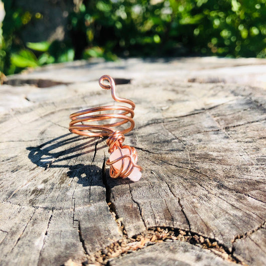 Rose Quartz & Copper Coil Ring - by alignedwire